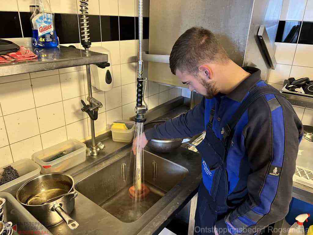 Gootsteen Ontstoppen Roosendaal Gootsteen Ontstoppen Roosendaal