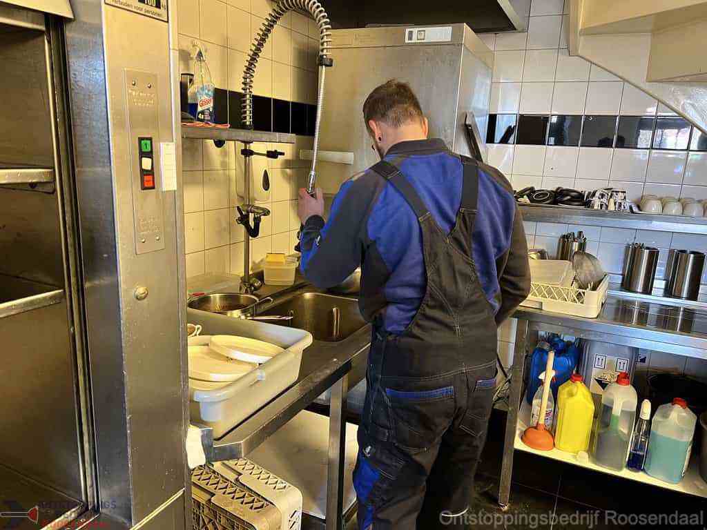 Ontstoppen Gootsteen Roosendaal Ontstoppen Gootsteen Roosendaal